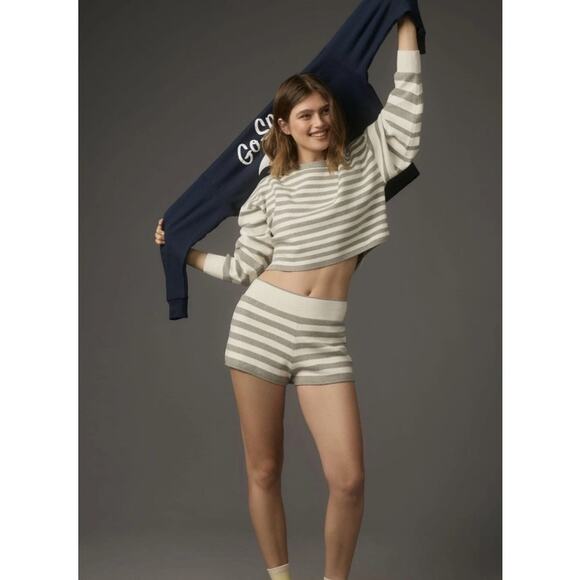 XL Anthropologie Daily Practice Grey White Striped Cropped Pullover Sweater Cozy - Picture 3 of 7